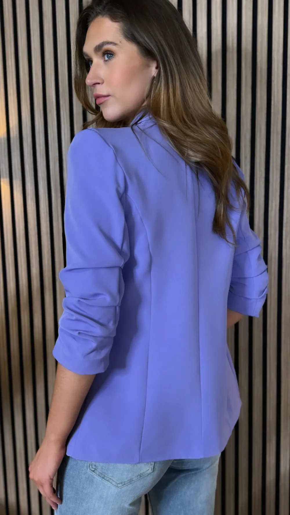 mckinley_lilac_ruched_sle_3.webp MISS LINDA Blazers^McKinley Lilac Ruched Sleeve Blazer