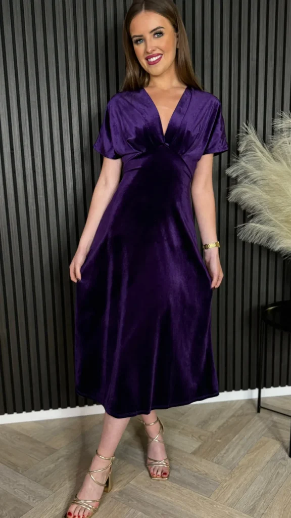 COPPEROSE Going Out Dresses | Occasion Dresses^Merritt Purple V Neckline Velvet Finish Midi Dress