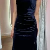 COPPEROSE Fitted Dresses | Going Out Dresses^Monroe Navy Velvet Finish Shoulder Detail Midi Dress