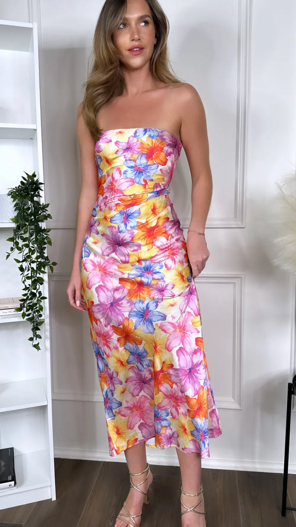 morgan_pink_printed_midax_3.webp FP & CO Occasion Dresses | Maxi Dresses^Morgan Pink Printed Midaxi Dress