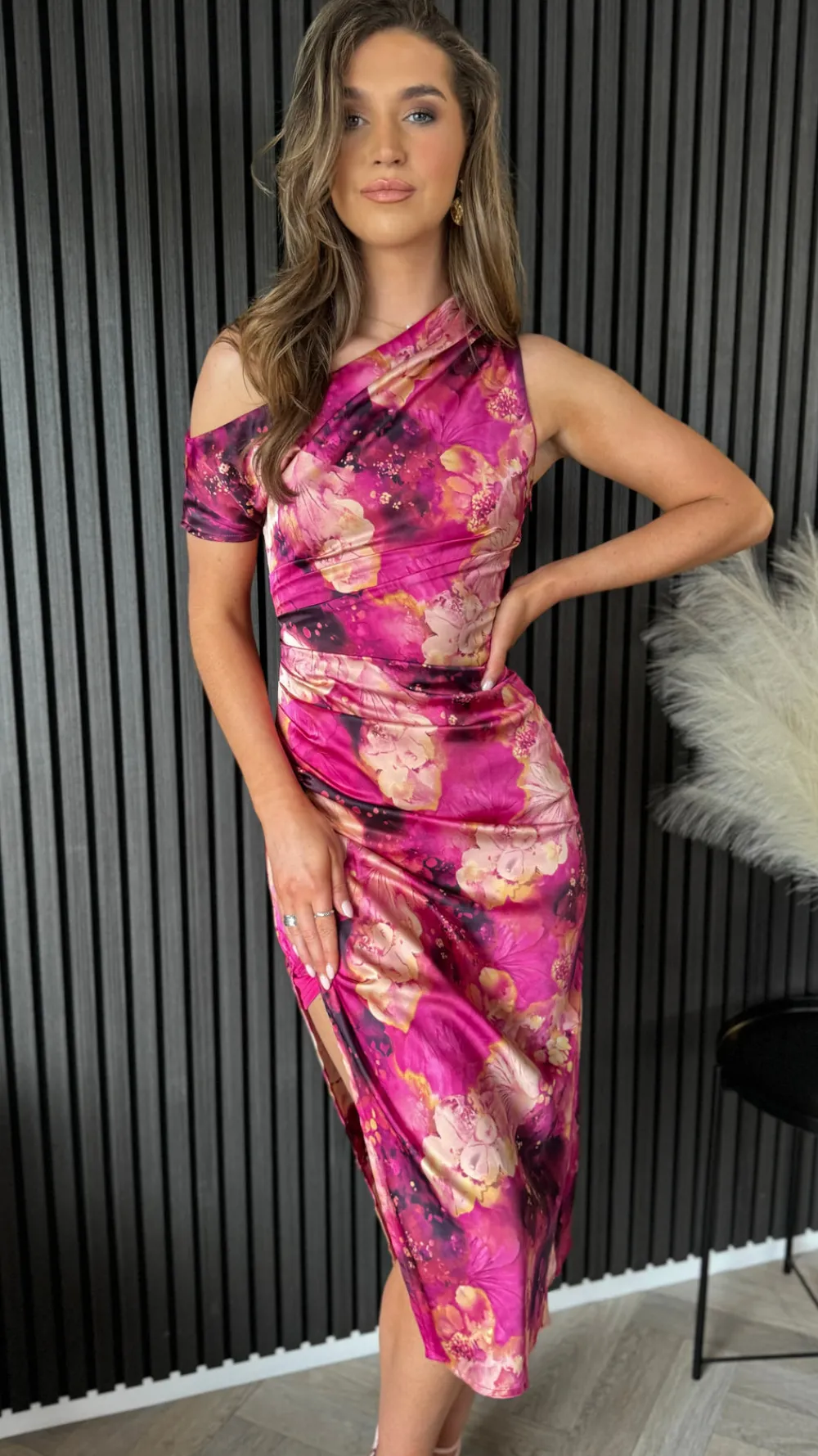 nicole_pink_printed_asymm_0.webp GIRL IN MIND Going Out Dresses | Occasion Dresses^Nicole Pink Printed Asymmetric Neckline Pink Print Midi Dress