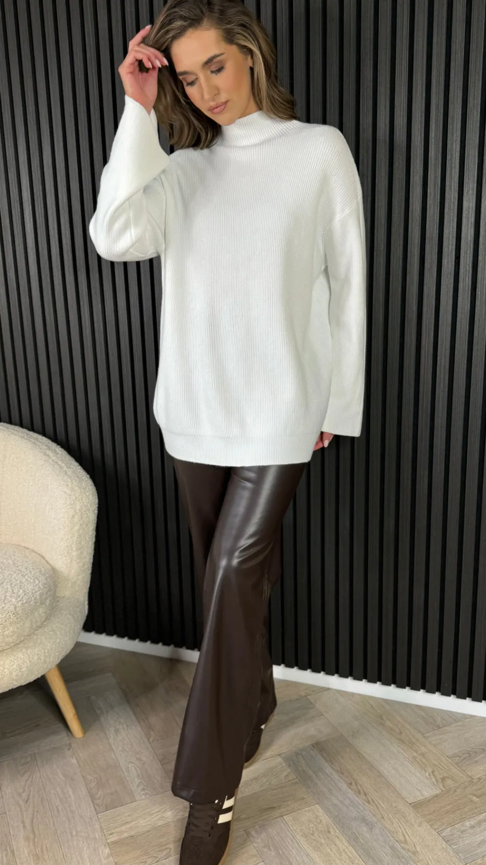 nylah_brown_leather_look__0.webp ELENZA Trousers^Nylah Brown Leather Look Straight Leg Trousers