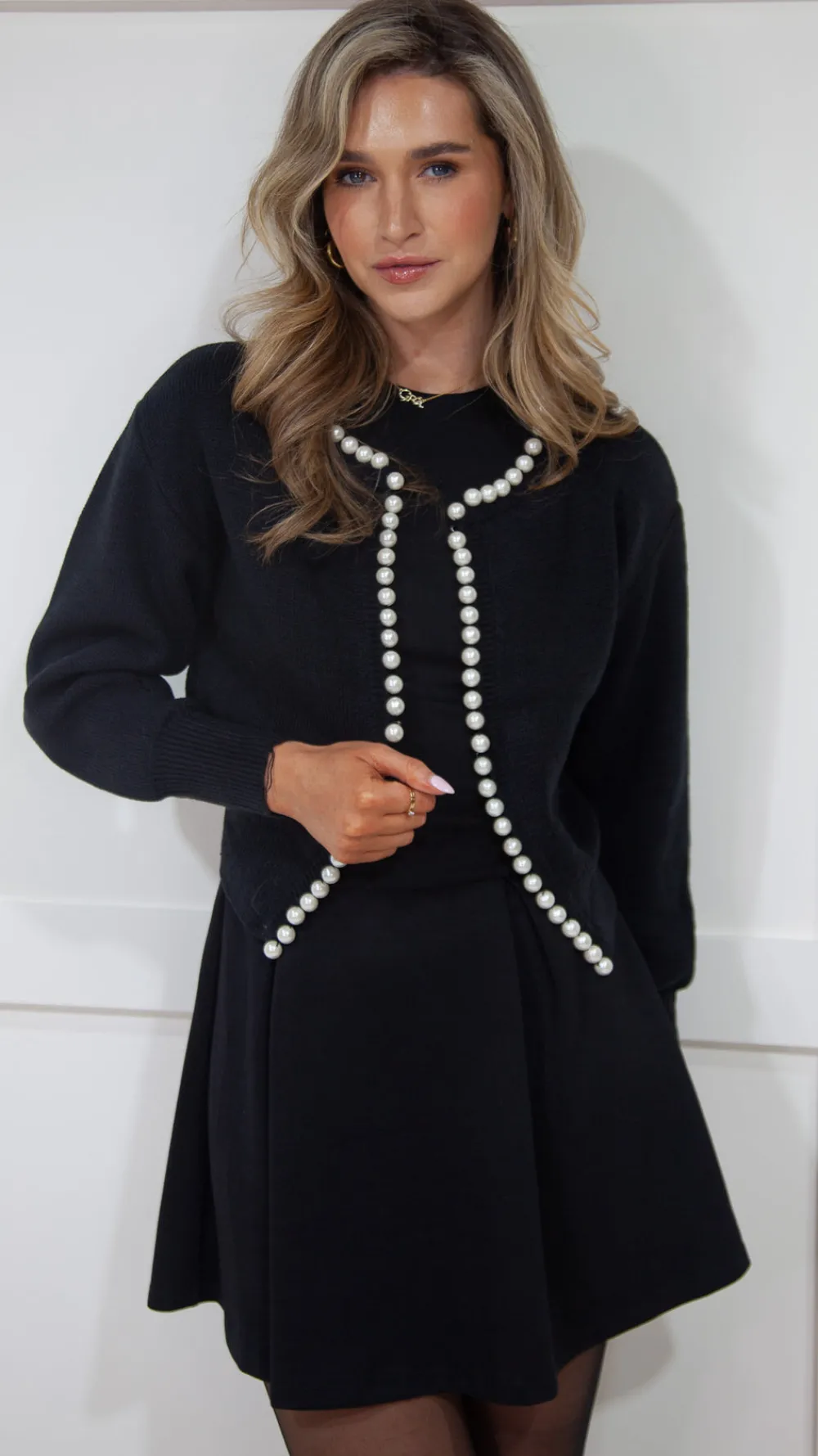 ophelia_black_pearl_embel_2.webp ELINA STUDIO Knitwear^Ophelia Black Pearl Embellished Cardigan