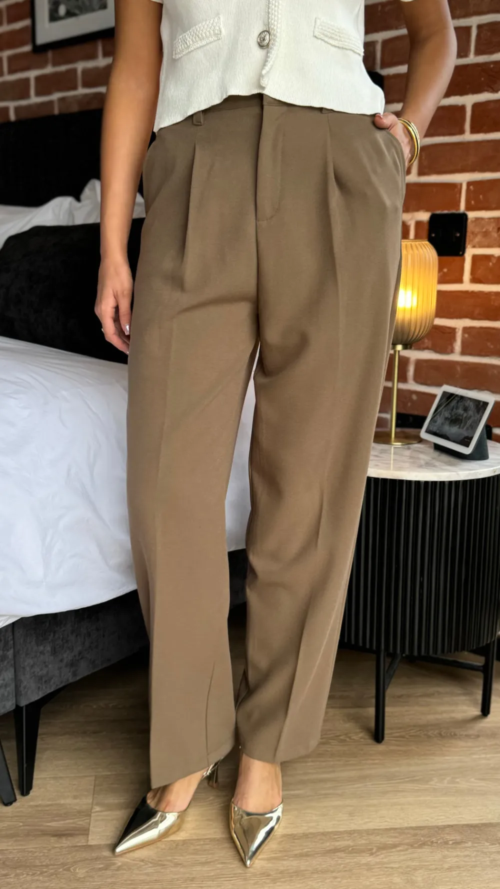 petra_taupe_straight_leg__5.webp FEELKOO Trousers^Petra Taupe Straight Leg Trousers