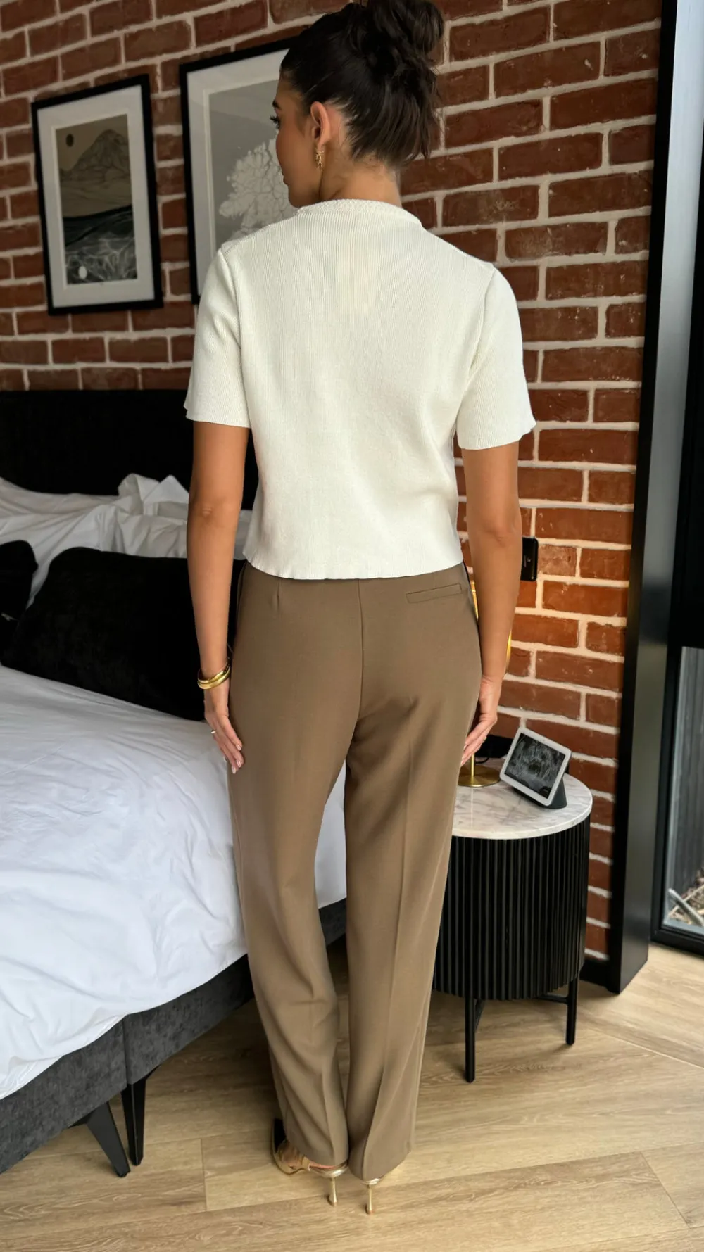 petra_taupe_straight_leg__7.webp FEELKOO Trousers^Petra Taupe Straight Leg Trousers