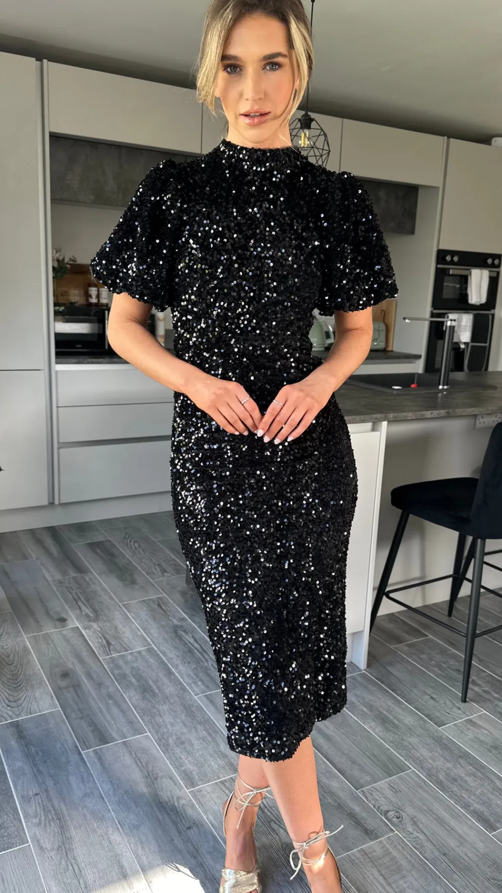 rachelle_black_sequin_bow_3.webp VERA LUCY Fitted Dresses | Going Out Dresses^Rachelle Black Sequin Bow Back Detail Midi Dress