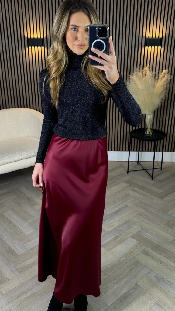 LORAINE Skirts & Shorts^Raquel Burgundy Satin Slip Skirt