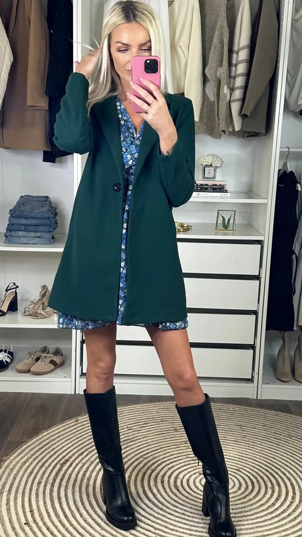 rosario_forest_green_coll_4.webp SARL KAIA Coats & Jackets^Rosario Forest Green Collared Coat
