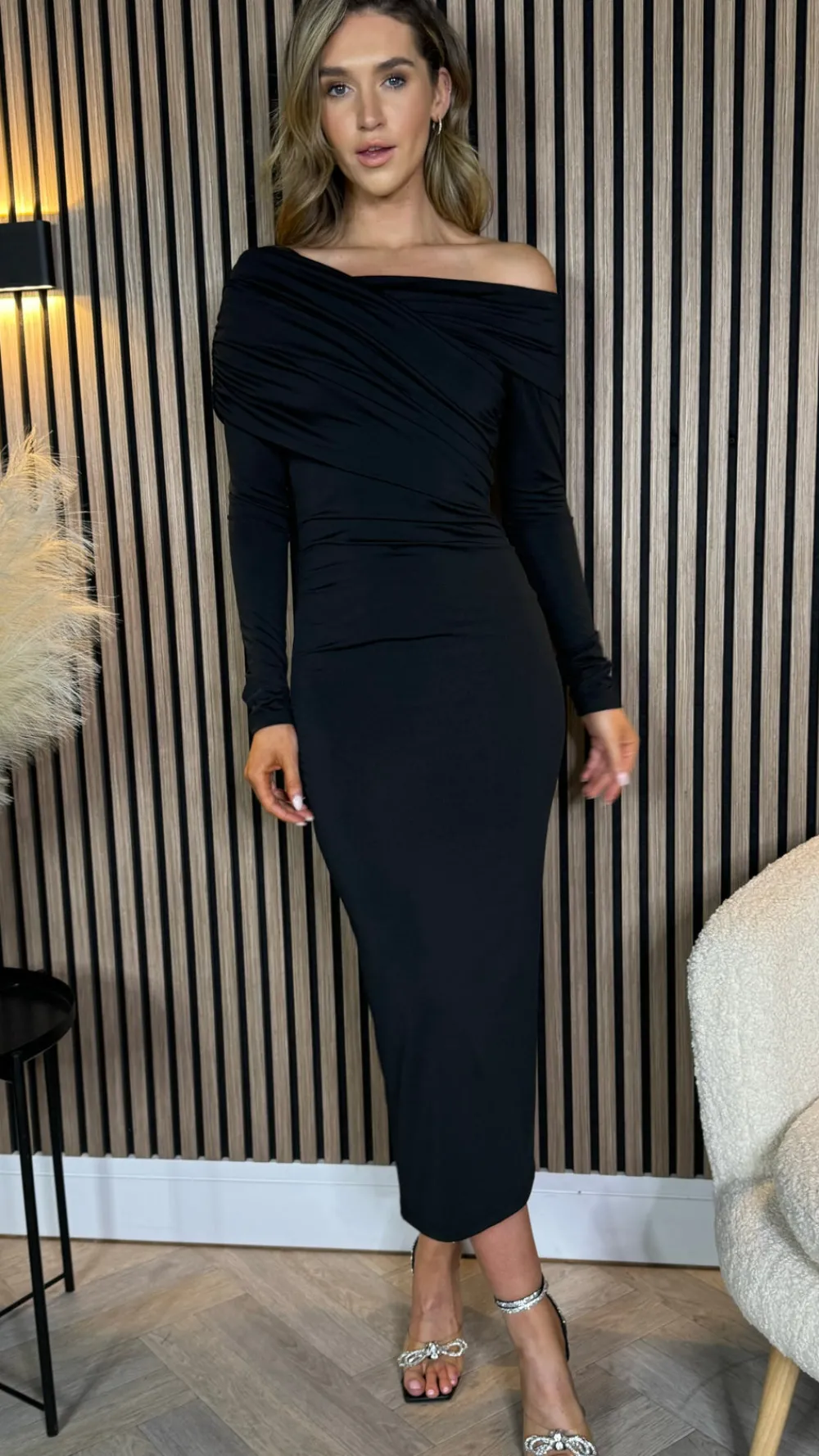 sheridan_black_off_should_1.webp COPPEROSE Going Out Dresses | Occasion Dresses^Sheridan Black Off Shoulder Wrap Effect Midi Dress