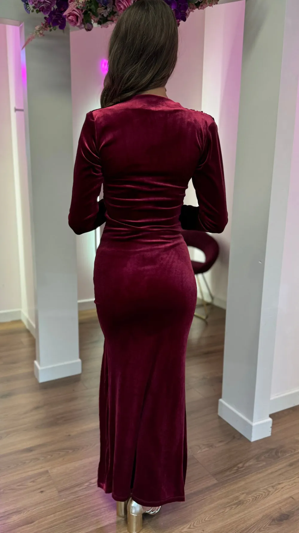 sibyl_burgundy_high_neck__5.webp COPPEROSE Going Out Dresses | Occasion Dresses^Sibyl Burgundy High Neck Velvet Ruched Tie Detail Midi Dress