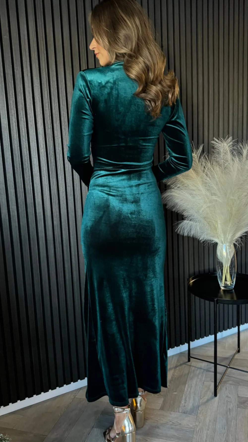 sibyl_forest_green_high_n_6.webp COPPEROSE Going Out Dresses | Occasion Dresses^Sibyl Forest Green High Neck Velvet Ruched Tie Detail Midi Dress
