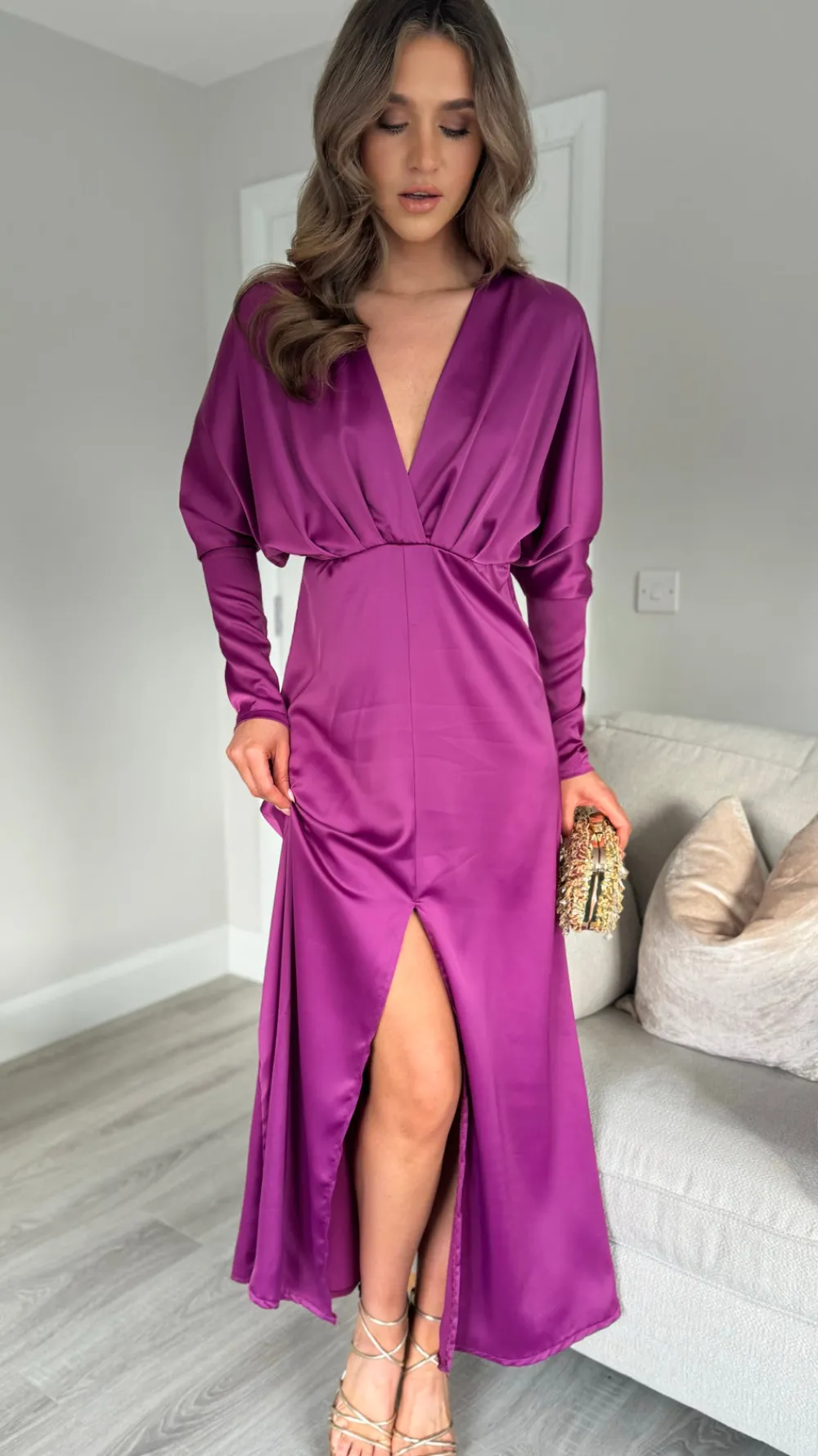 sienna_purple_v_neck_midi_5.webp COPPEROSE Fitted Dresses | Going Out Dresses^Sienna Purple V Neck Midi Dress