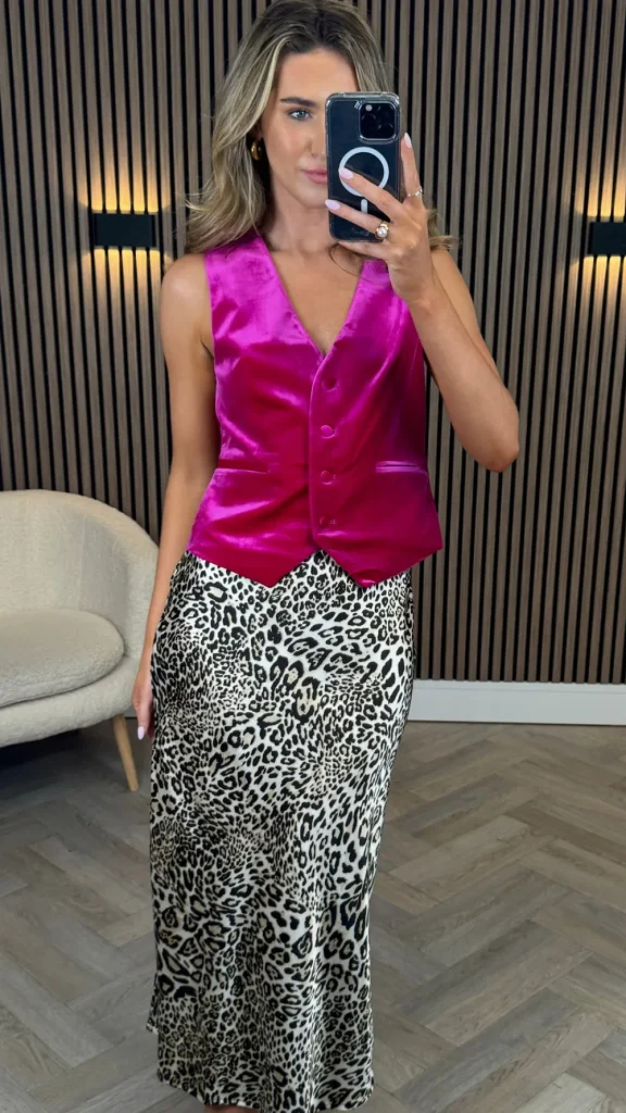 ATTENTIF Tops^Stormi Fuchsia Velvet Waistcoat