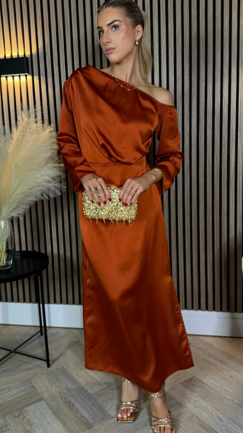 tamera_rust_off_the_shoul_2.webp LORIANE Going Out Dresses | Occasion Dresses^Tamera Rust Off The Shoulder Long Sleeved Ruched Midi Dress