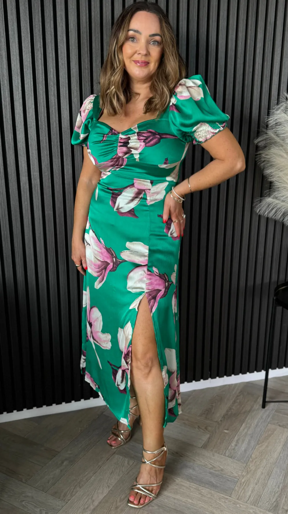 taylor_green_abstract_swe_4.webp GIRL IN MIND Going Out Dresses | Occasion Dresses^Taylor Green Abstract Sweetheart Midi Dress