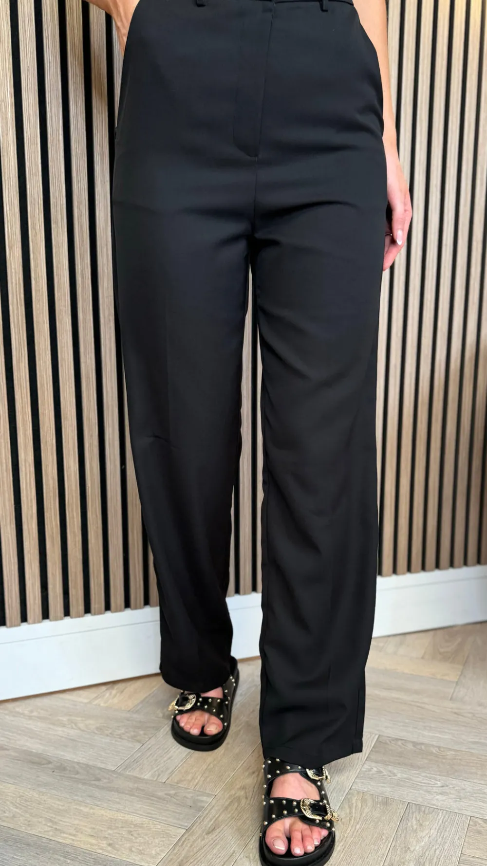 tressie_black_straight_le_2.webp JCD KOOLOOK Trousers^Tressie Black Straight Leg Trousers