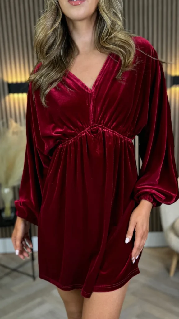 COPPEROSE Going Out Dresses | Occasion Dresses^Triana Red Velvet V Neckline Mini Dress