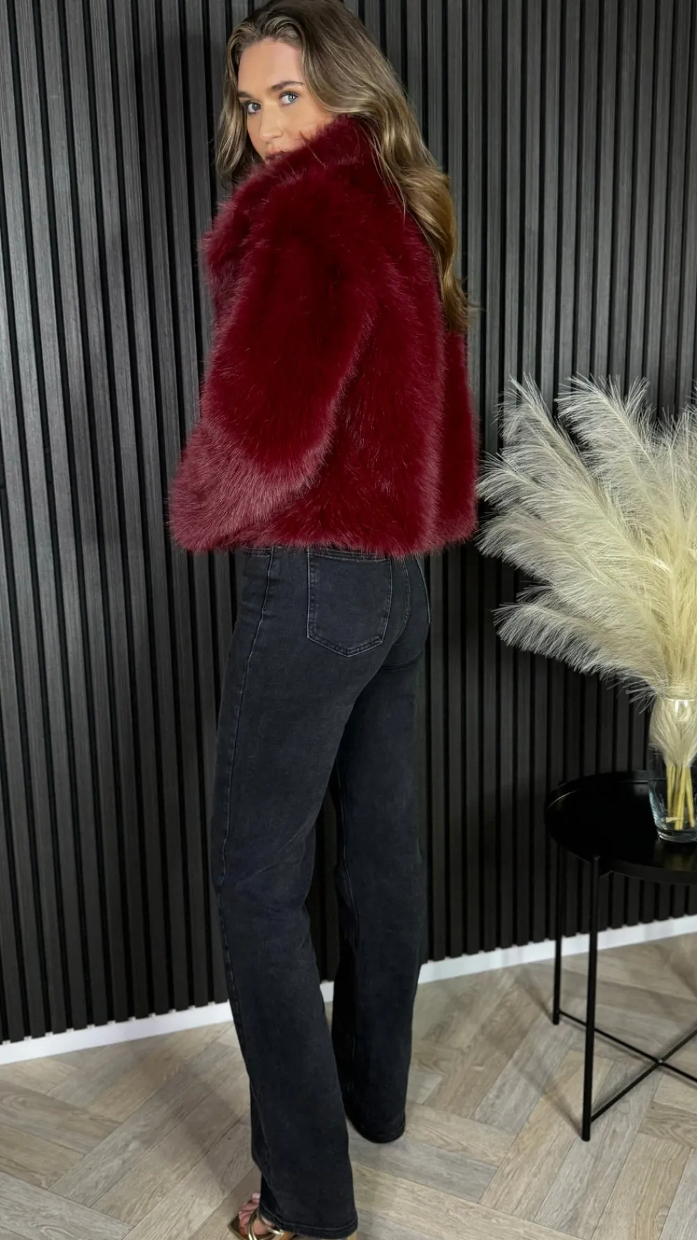 valentina_dark_red_collar_3.webp CIAO MILANO Coats & Jackets^Valentina Dark Red Collared Fur Jacket