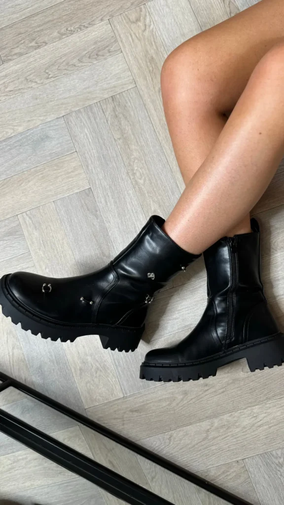 SAS ACTIV GIVANA Boots^Vivianna Black Chunky Boots