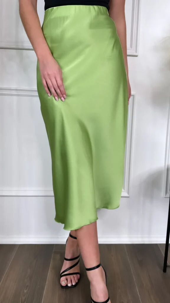 COPPEROSE Skirts & Shorts^Yaella Light Green Midi Skirt