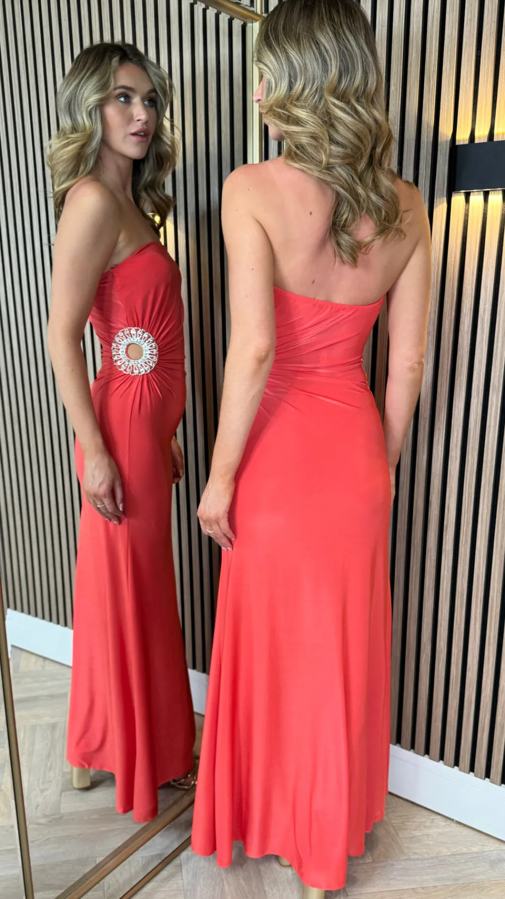 zeyna_coral_strapless_cut_4.webp PARIS FASHION SHOPS Fitted Dresses | Going Out Dresses^Zeyna Coral Strapless Cut-Out Detail Maxi Dress
